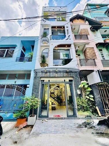 Nhà 2 mặt hẻm Lê Văn Duyệt hàng xóm Q1 gần cầu Bông. Xây 1 trệt 2 lầu