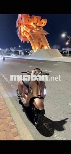 Vespa Sprint 2023 siêu lướt