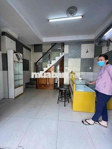 Cho thuê nhà mt lê thúc hoạch 5x5 2 lầu 8tr tháng