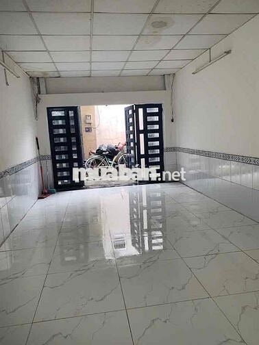 Bán nhà giá tốt, 30m, 2,5 tỉ,  Phan Văn Hớn, Tân Thới Nhất, Quận 12