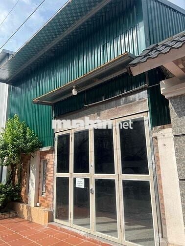 Cho thuê nhà 73m2 tại Ngọc Thuỵ (làng Bắc Biên), Làm kinh doanh, kho