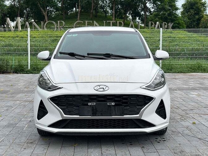 Hyundai Grand i10 2022 số sàn bản đủ bao zin 1 chu