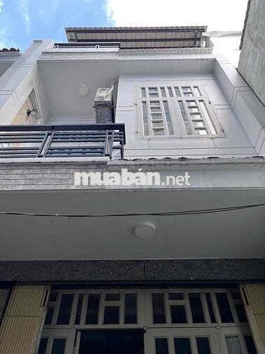 Nhà P.5 Quận 8 gần chợ bùi minh trực