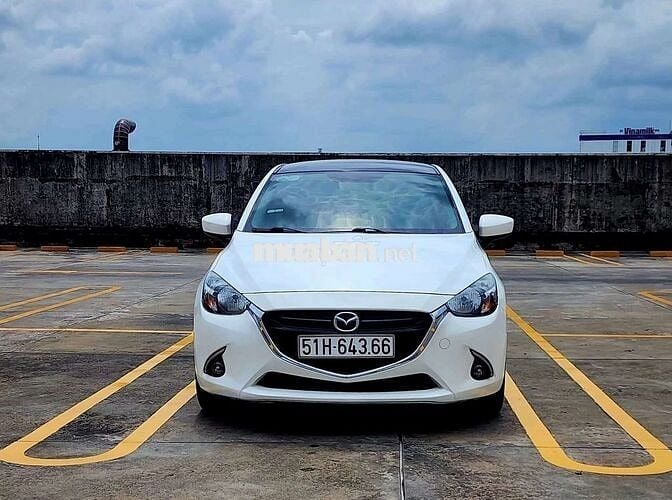 Mazda 2 AT 2017 - 93000 km - Siêu Đẹp
