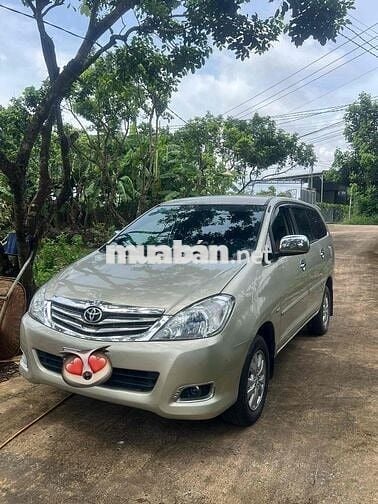 Innova G.2009 .Chất xe gđ đẹp, ko lỗi ,ko gốc Taxi