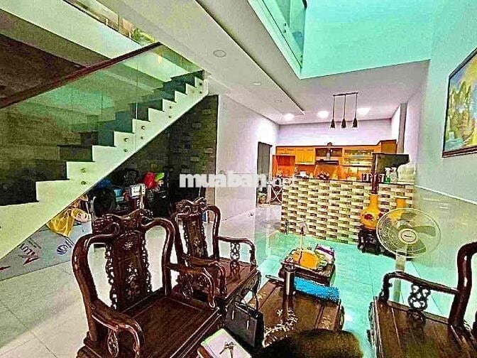BAN NHÀ ĐẸP HẺM 8M – 3 TẦNG – DT 5 x 18 90M² – CHỈ 9.5 TỶ, GẦN ĐH LUÂT
