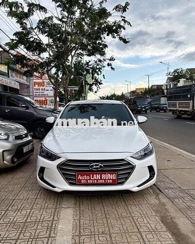 Hyundai Elantra 2018 1.6 MT - 108000 km