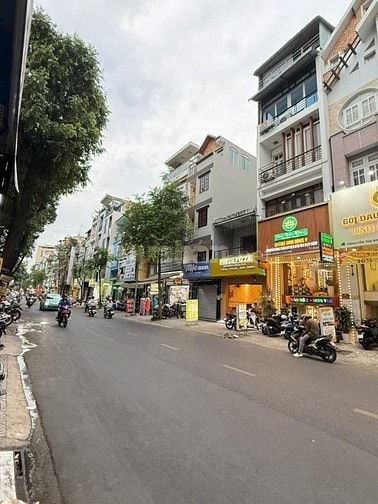 Góc 3MT đoạn Thành Thái, Q10. DT 7x20m NH, 5 tầng giá 30 tỷ