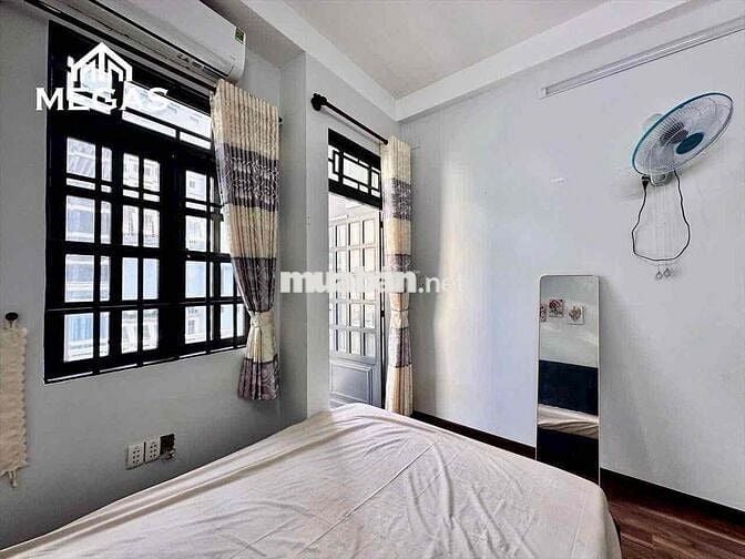 sang nhanh 6chdv full khách lời 10tr ib gấp ạ