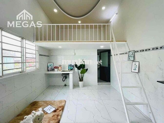 TRỐNG PHÒNG GÁC CAO - CỬA SỔ TRỜI 🏡