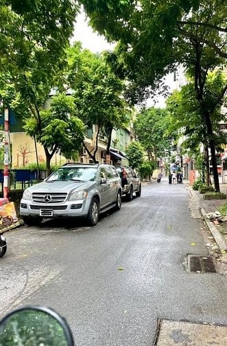 KHÔNG MUA LÀ TIẾC – Nhà 46m², 4 Tầng, Đống Đa – Ô TÔ ĐỖ TẬN CỬA!
