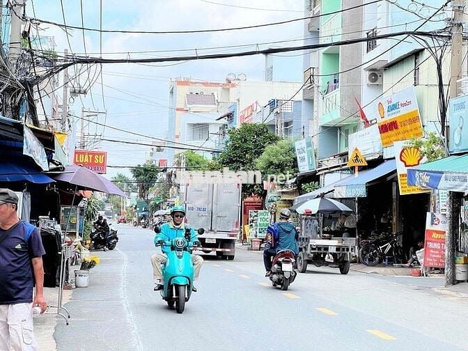 Cho thuê kho 1/ Đg số 5 : 8 x 28m , 1 lầu , hẻm xe tải thông giá 25 tr