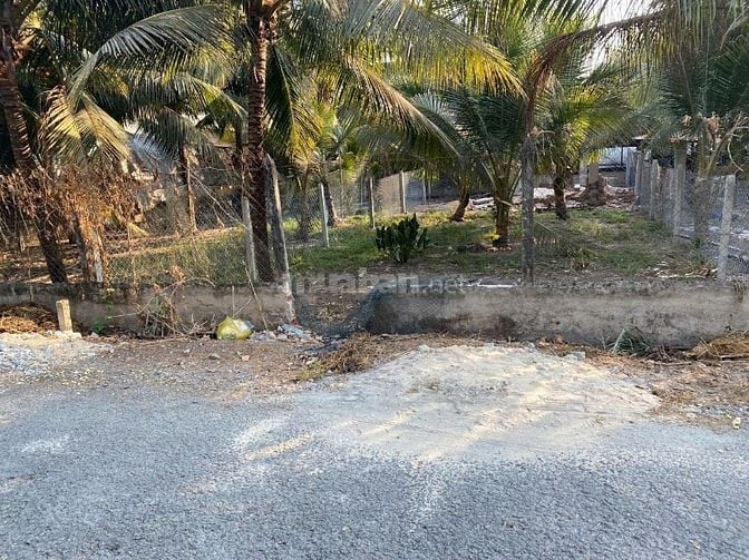 Em cần bán gấp 144m2 tại Đặng Thị Tô giá ngộp chỉ 575Tr kế Basa 