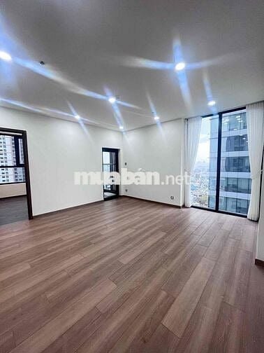 CHO THUÊ CĂN GÓC 3PN SIÊU ĐẸP, CỬA SỔ LỚN, CÁCH Q.1, LANDMARK CHỈ 2KM