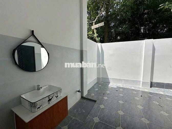 cần bán nhà xây mới gần cổng sau changsin cuối đường đồng khởi