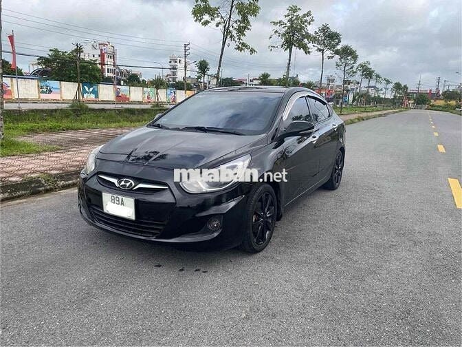 Hyundai Accent 2012 1.4 AT - 150000 km