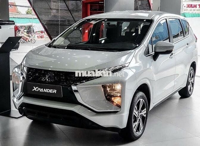 Mitsubishi Xpander 1.5 MT mới - KM:100%TB + 20tr