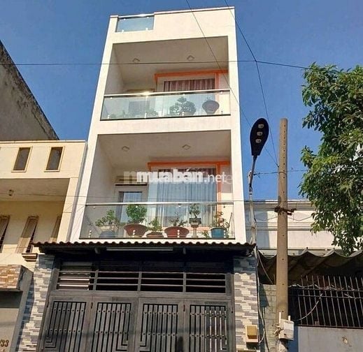 Nhà nguyên căn dt 4×18 trệt 2 lầu sân thượng 4pn5wc hẻmtải thông TkTQ