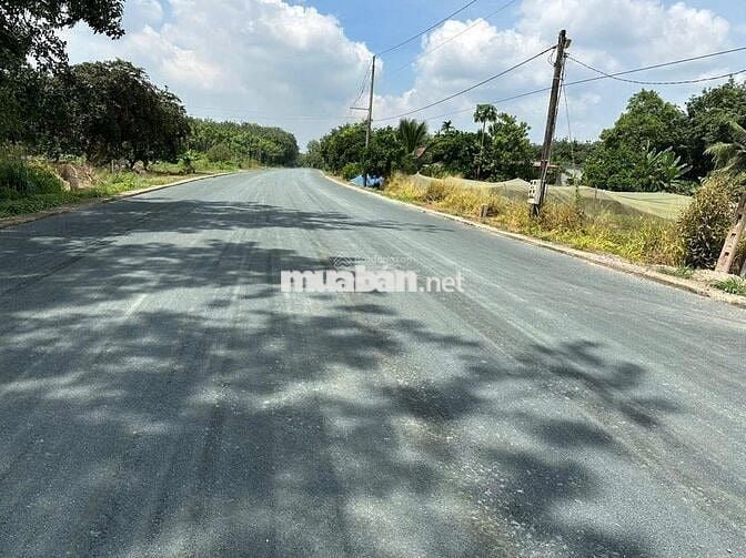 cần bán 500m2 đất sổ sẵn, có thổ cư sát QL 13 Chơn Thành Đồng Nai