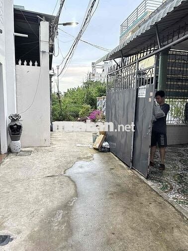 Nhà ở hẻm 147/81 Nguyễn Thông P3, Tân An. DT 64m2. sổ đỏ chính chủ