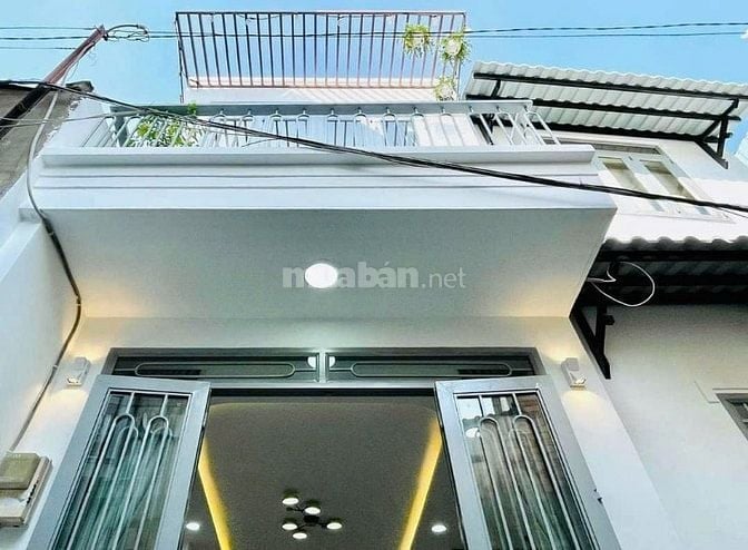 Bán mặt tiền chợ , đường 5m có lề, 60M NHÀ VUÔNG VỨC 2,75 TỶ THƯƠNG LƯ