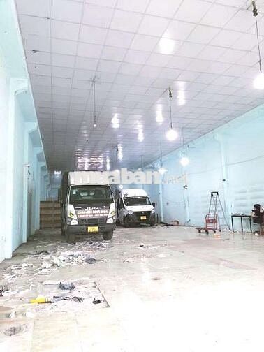 XƯỞNG 500m2 -- Nền Gạch -- Q. Bình Tân