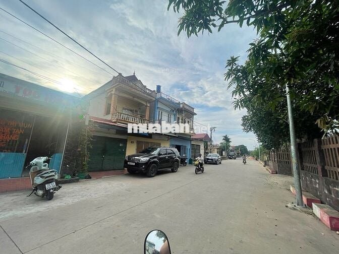LÔ GÓC - ĐƯỜNG 2 OTO TRÁNH - NGAY CẦU MỄ SỞ - VÀNH ĐAI 4