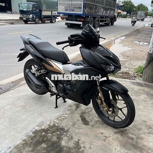 cần bán winner v2 hỗ trợ trả góp