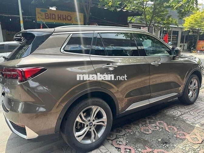 Ford Territory Titanium 2023 bảo hành 2026 vay 70%