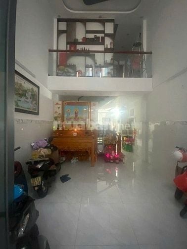 Nhà mới 99% hẻm 4m hậu Giang 4x16 1 trệt 2 lầu 1t như hình