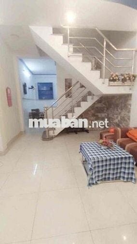 nhà 1 lầu 2pn 2wc có nội thất đ 47 gàn chùa ưu đàm