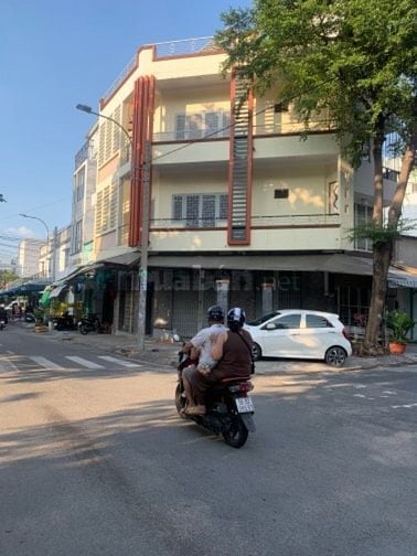 GÓC MTKD sầm uất THẠCH LAM - TRẦN VĂN GIÁP