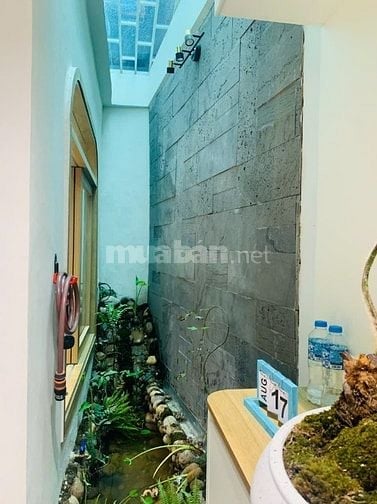 Bán nhà 4 tầng Bạch Đằng, Nội thất xịn, Ở ngay trung tâm Hai Bà Trưng