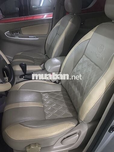 Toyota Innova 2013 2.0G - 289000 km