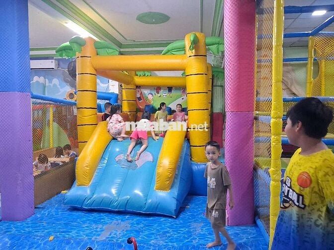 Sang KVC trẻ em+ khu cafe và 11 phòng trọ ở Bình Tân