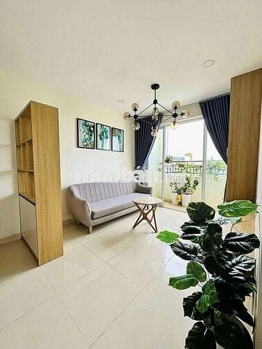 Cho thuê căn góc 3pn đẹp có sẵn máy lạnh máy giặt 9tr