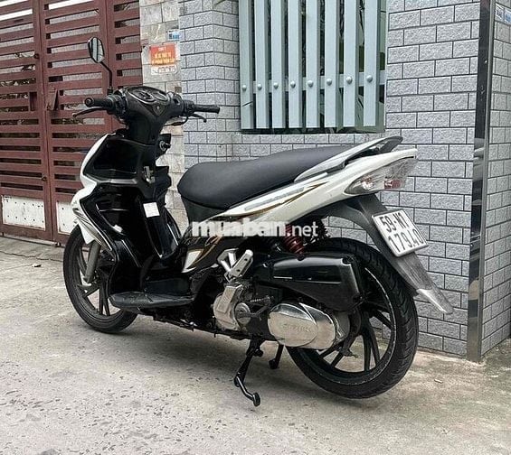 Hayate đẹp, máy êm thì thầm bao vọt biển SG