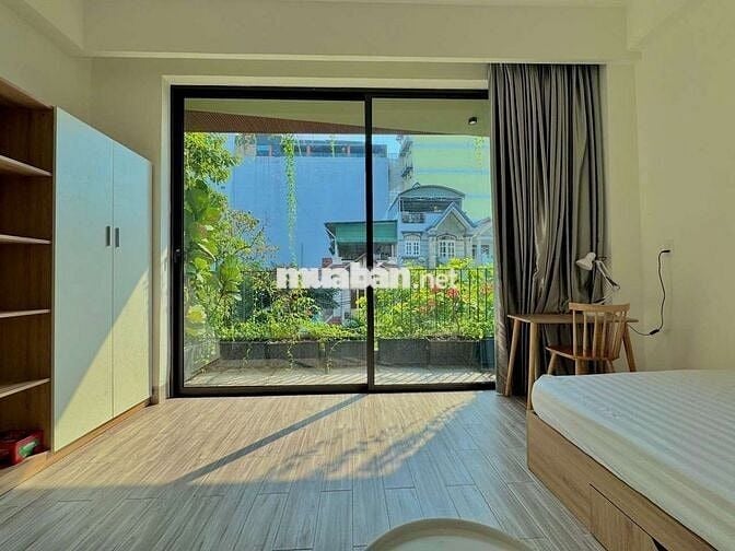 Căn studio ban công ngay sau Lotte Mart, gần đh tdt, ntt, RMIT