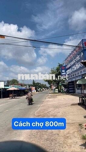 Ra gấp 591.5m2 đất gần chợ kinh doanh buôn bán tốt