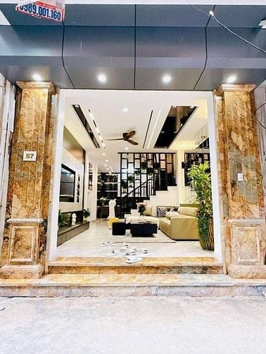 Bán nhà phố Phương Mai ô tô qua nhà kinh doanh, Dt 46m2, 4t, mt 4.1m.