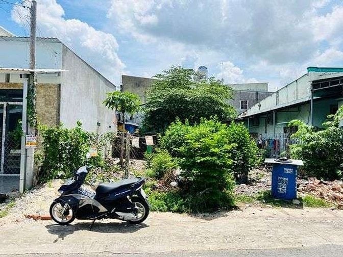 Bán đất tại đường 43, Tân Thông Hội, Củ Chi, HCM có 208m2, Giá: 670tr