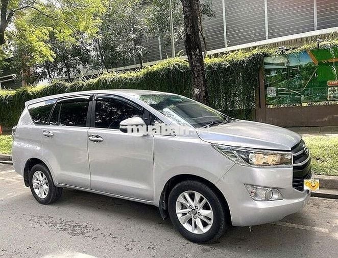 Bán Toyota INNOVA 2020 E xe nhà không kinh doanh