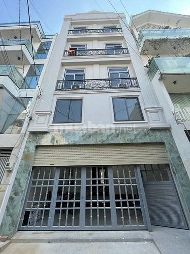  Bán CHDV ngay Hàng Xanh, 8 x 16m, 5 Tấm Giá 20 tỷ thương lượng