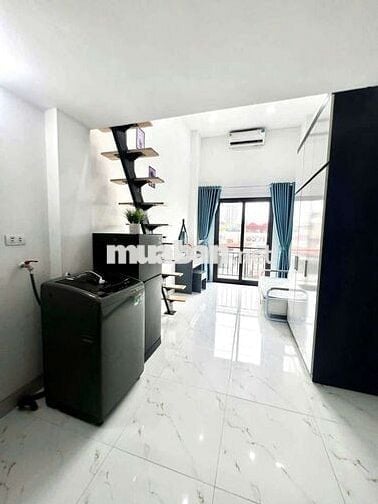 Căn Studio 35m2 Có gác xép. Full đồ ban công, máy giặt tại Cầu Giấy