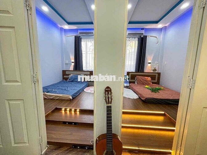 Cho Thuê Căn Hộ Full Nội Thất 2PN Ngay Quận 10