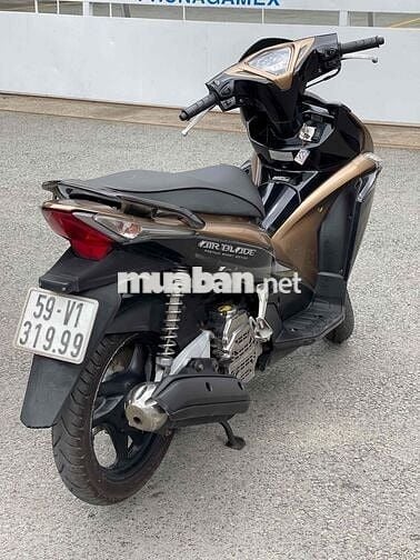 Xin cánh tay của ace sinh năm 1999 ạ