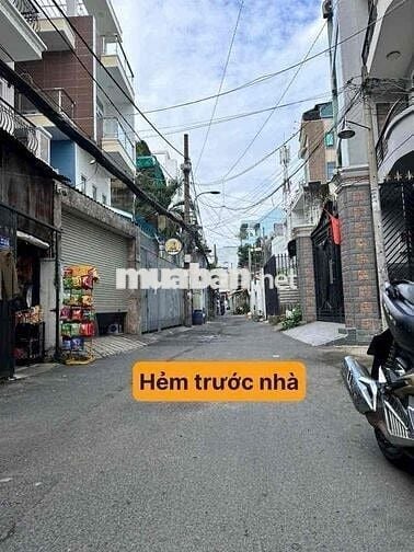 Nhà đối diện Lotte mart Gò Vấp 4 tầng sẵn dòng tiền