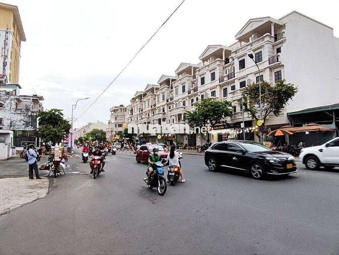 NHÀ 4 TẦNG 68M NGUYỄN VĂN LƯỢNG - HXT- NGAY LOTTE - CITY LAND.