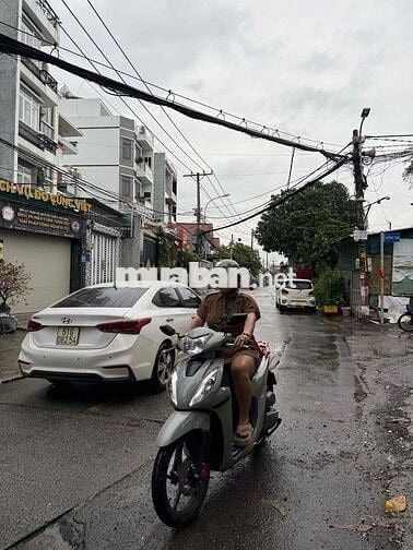 Cho thuê Nhà 1 trệt 2 lầu Mặt Bằng VP kinh doanh MT đường P Trường Tho