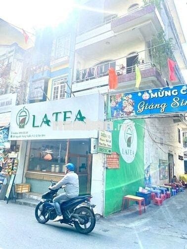 Mặt bằng 385 Nguyễn Trọng Tuyển(gần chợ Phạm Văn Hai)
